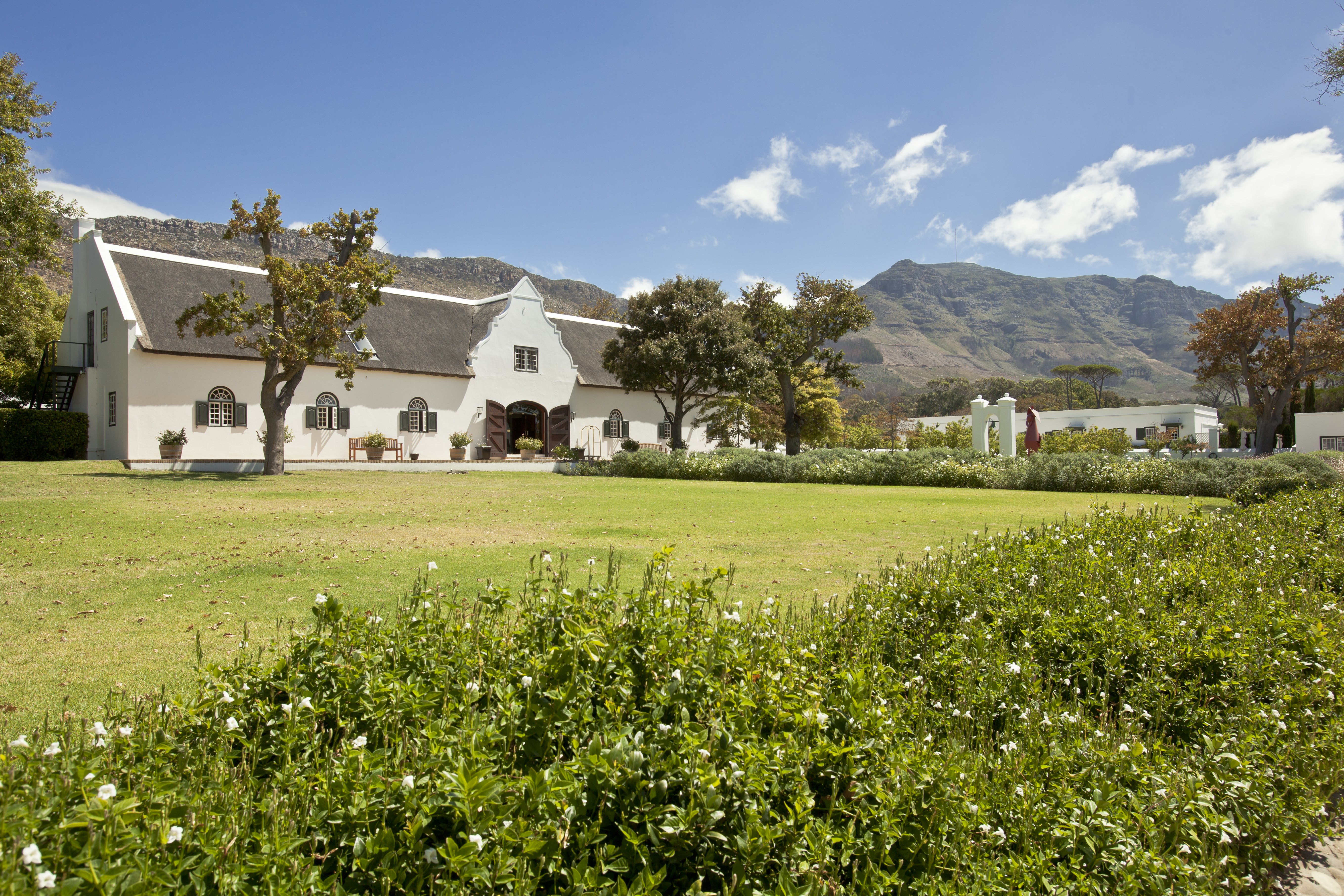 STEENBERG HOTEL 73/80