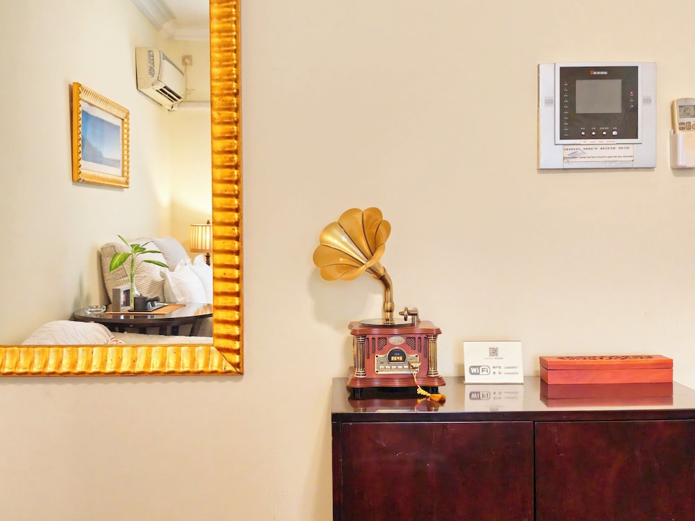 Ladoll Service Apartment 8/71