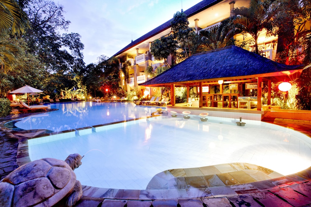Hotel Kumala Pantai 42/75