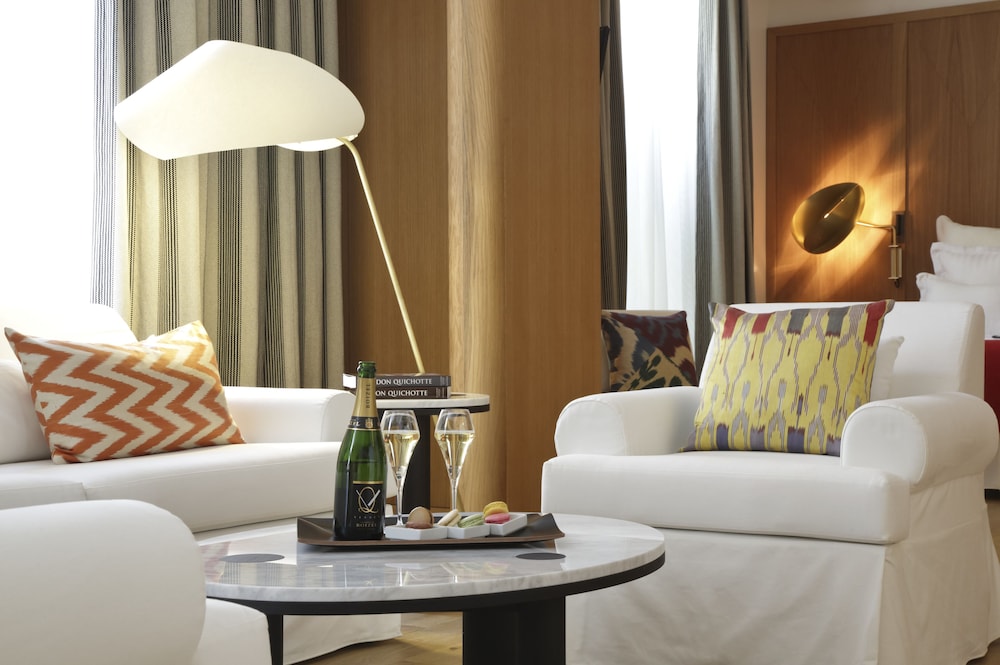 Hotel Vernet 39/46