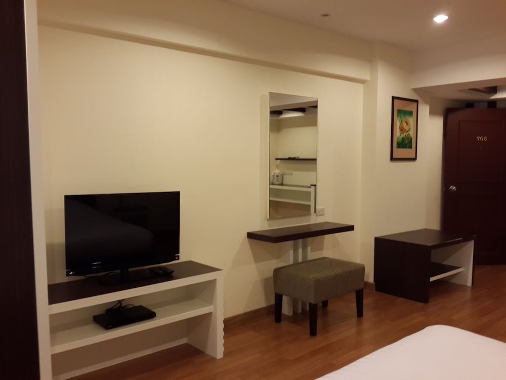 Nanatai Suites 32/50