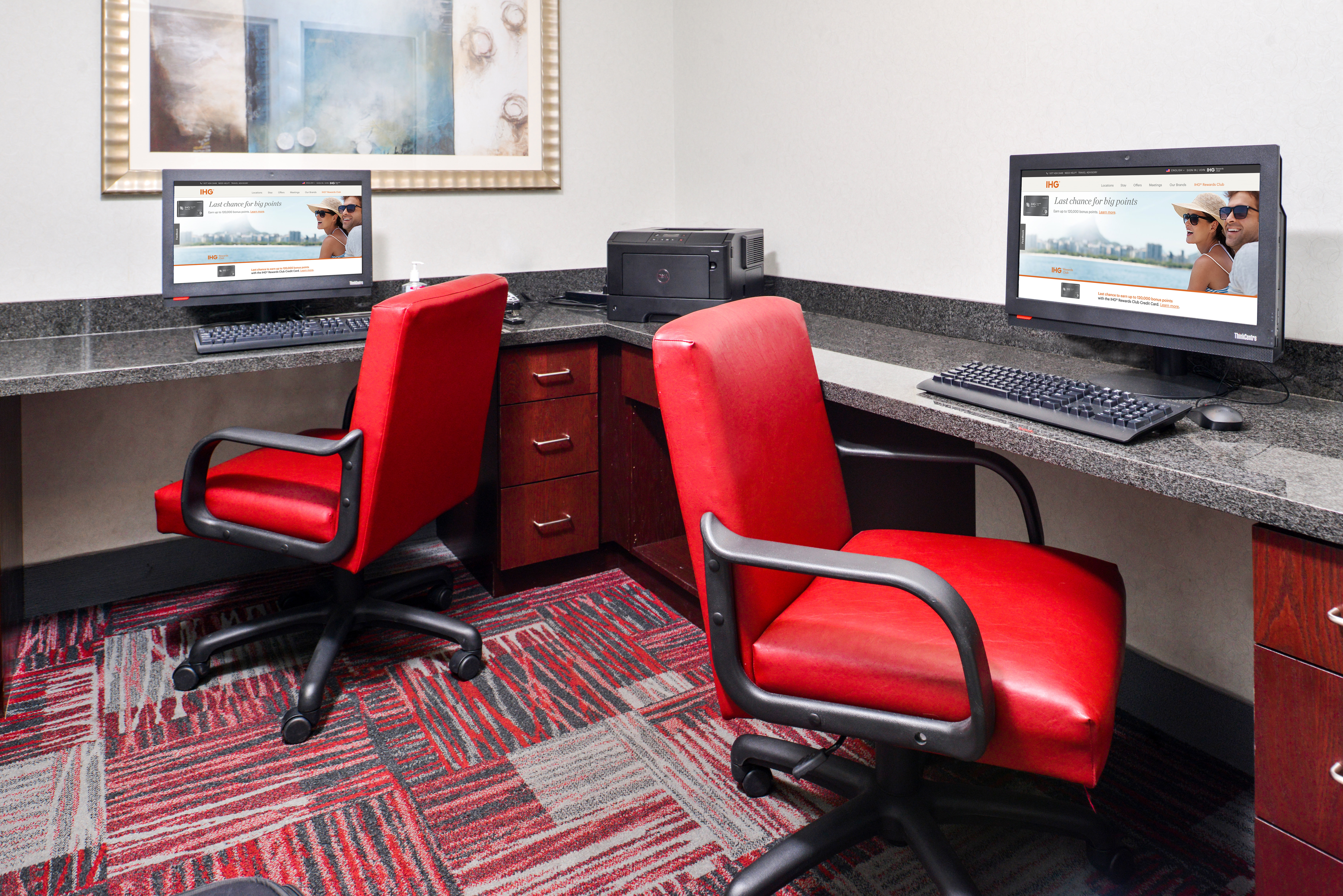 HOLIDAY INN EXPRESS CANANDAIGUA - FINGER LAKES 46/56