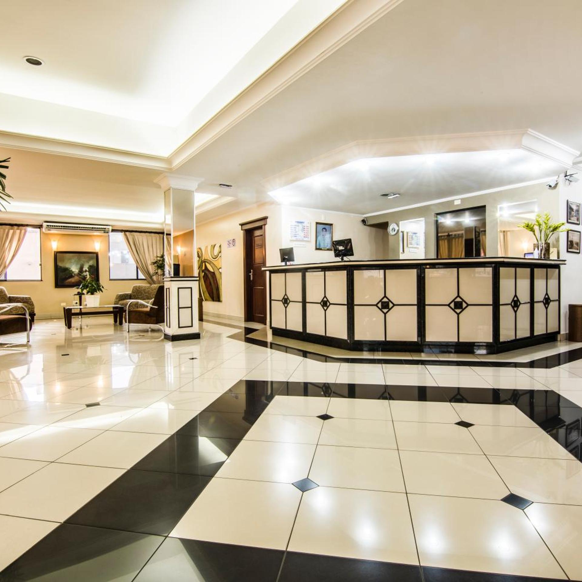 JR Hotel Marilia 12/50