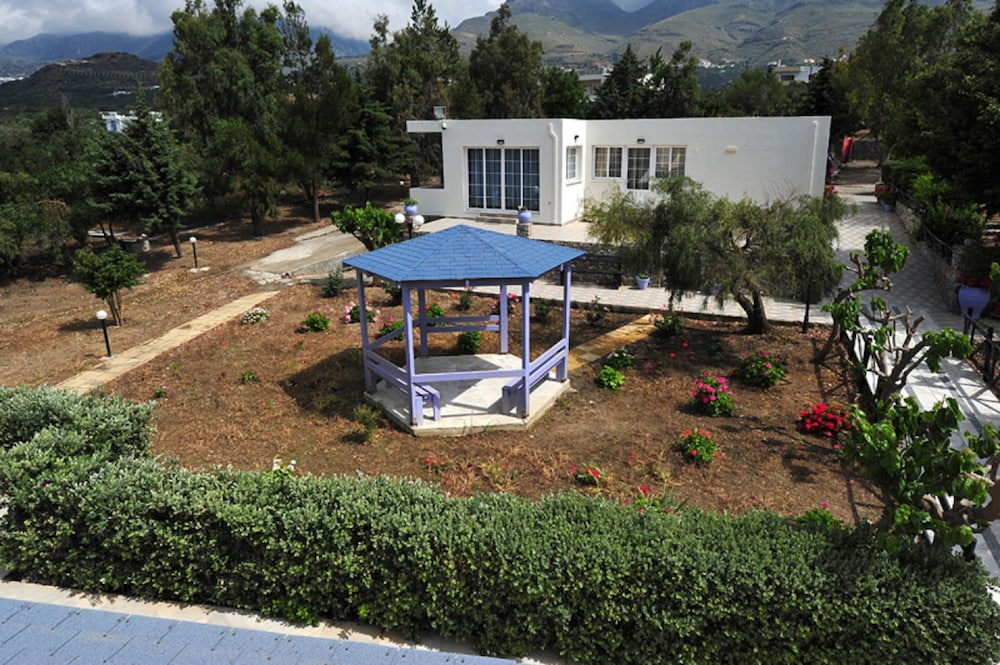 Anna-Ageliki Apartments 44/50
