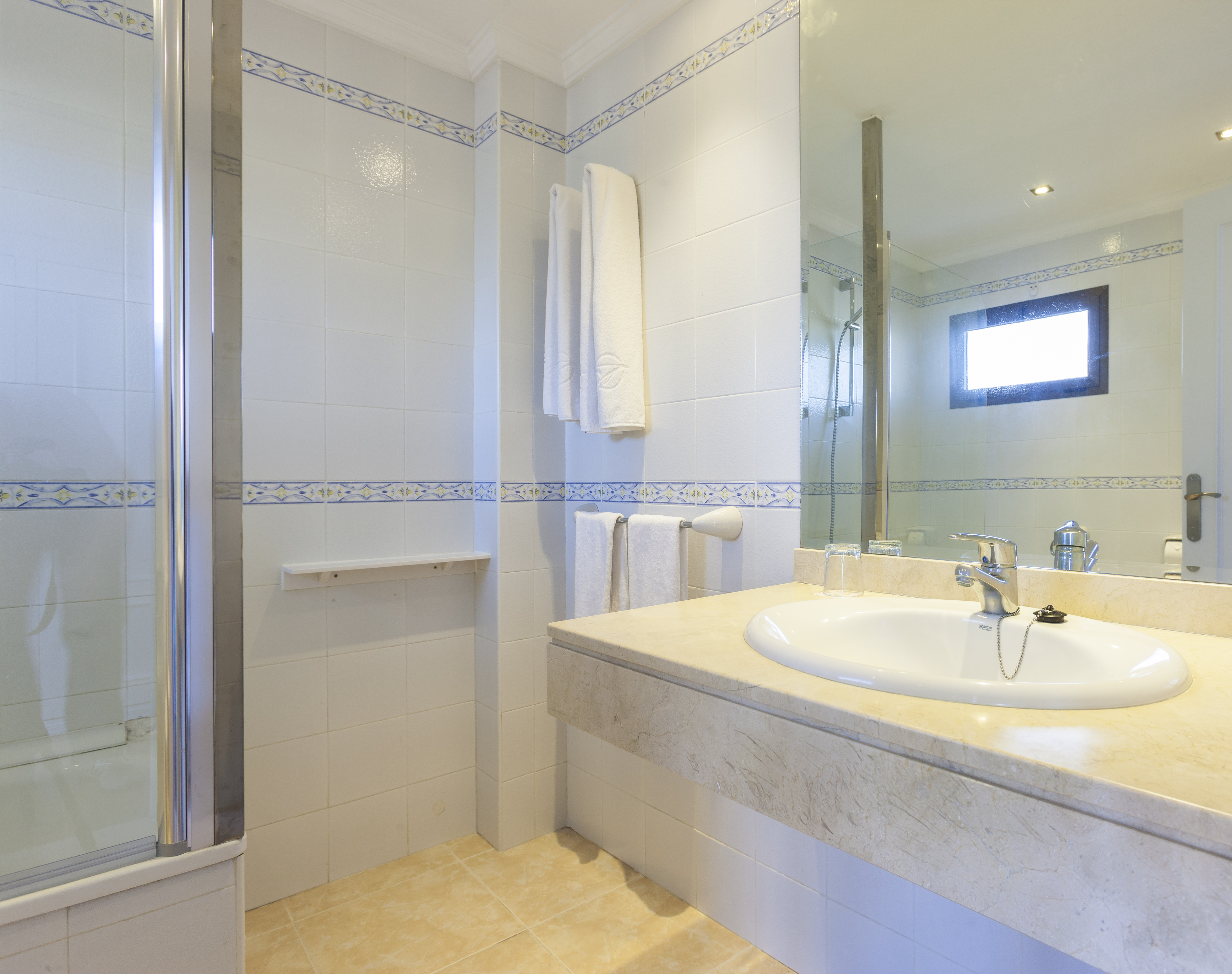 Globales Cortijo Blanco Hotel 50/50