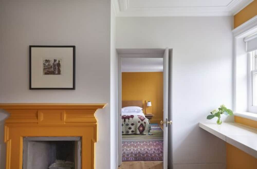 Cowley Manor 54/58