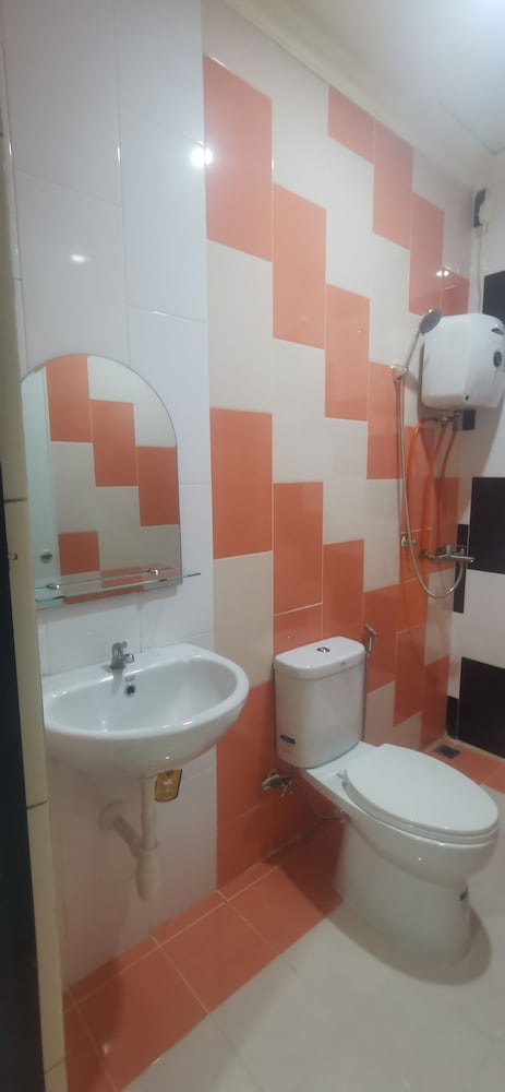 Collection O Balikpapan Near Balikpapan Super Block Formerly City Inn Hotel 36/37