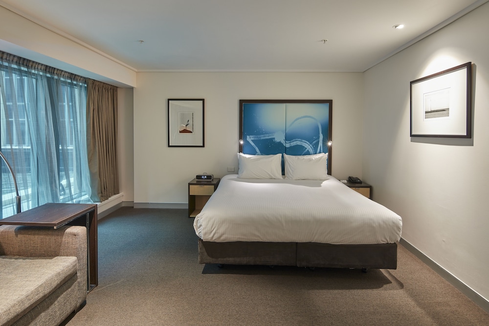 Novotel Melbourne on Collins 16/74