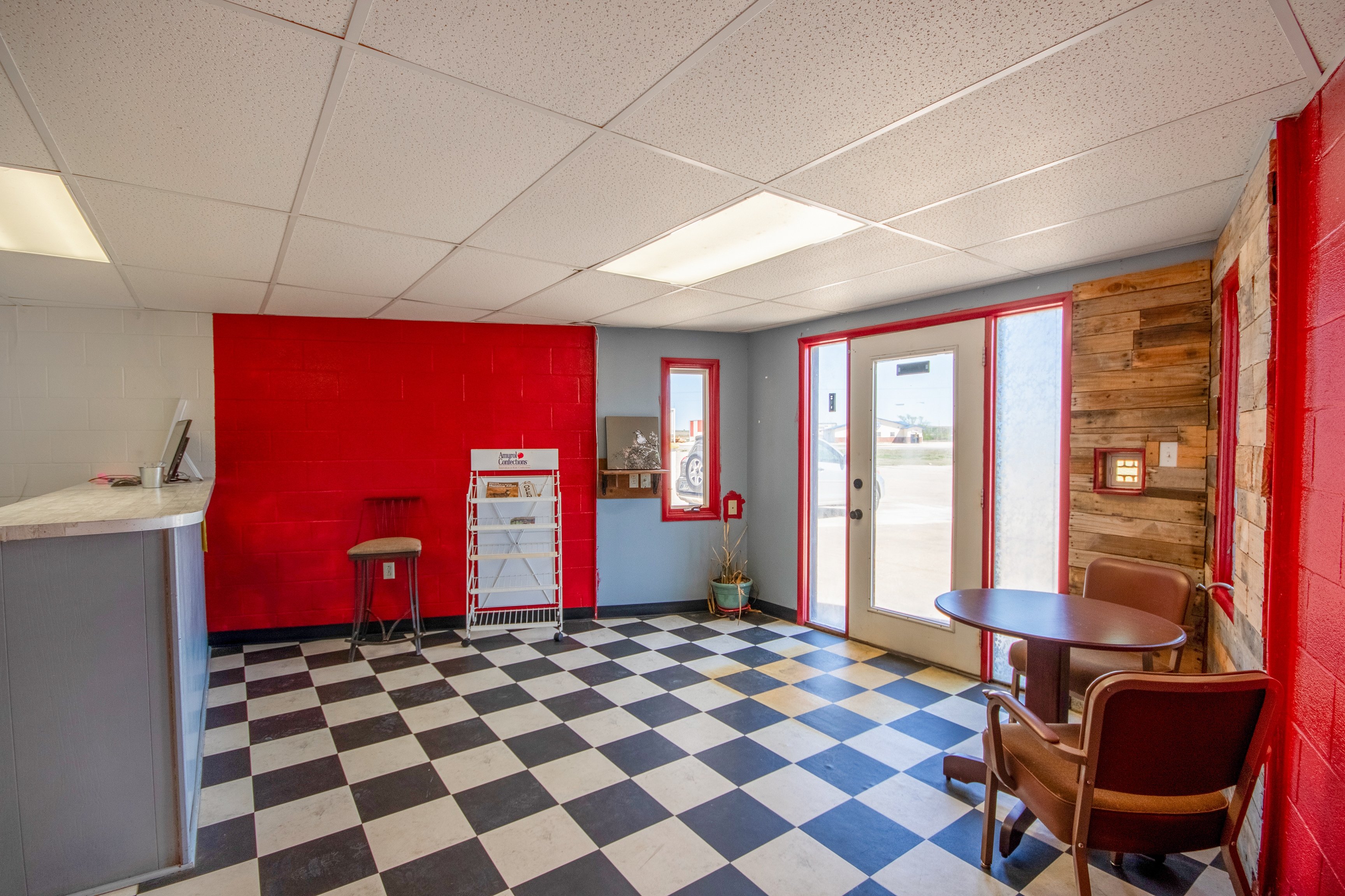 OYO Crossroads Inn 11/42