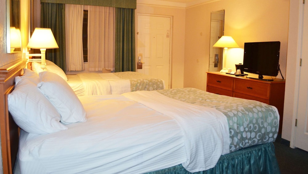 The Grand by Capital O Texarkana I-30 30/50