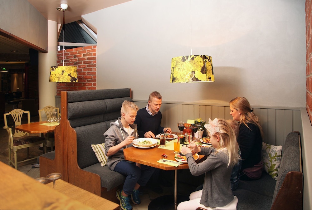 Hotel Kurikka 30/50