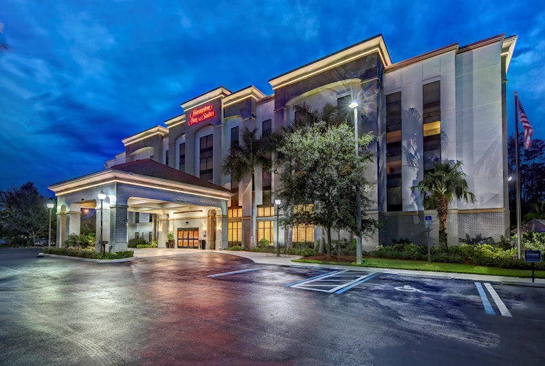 Hampton Inn and Suites Fort Myers Estero FGCU 14/14