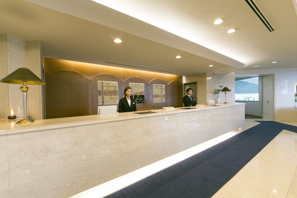 Sky Park Hotel 4/34