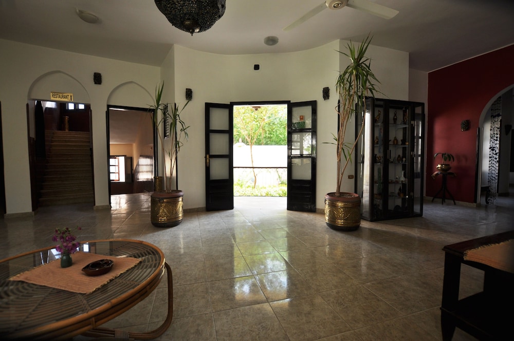 El Nakhil Hotel 9/50