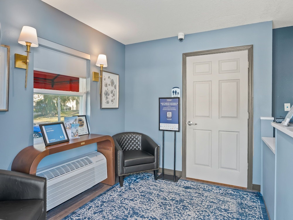 Baymont by Wyndham Ocala Suites 34/60