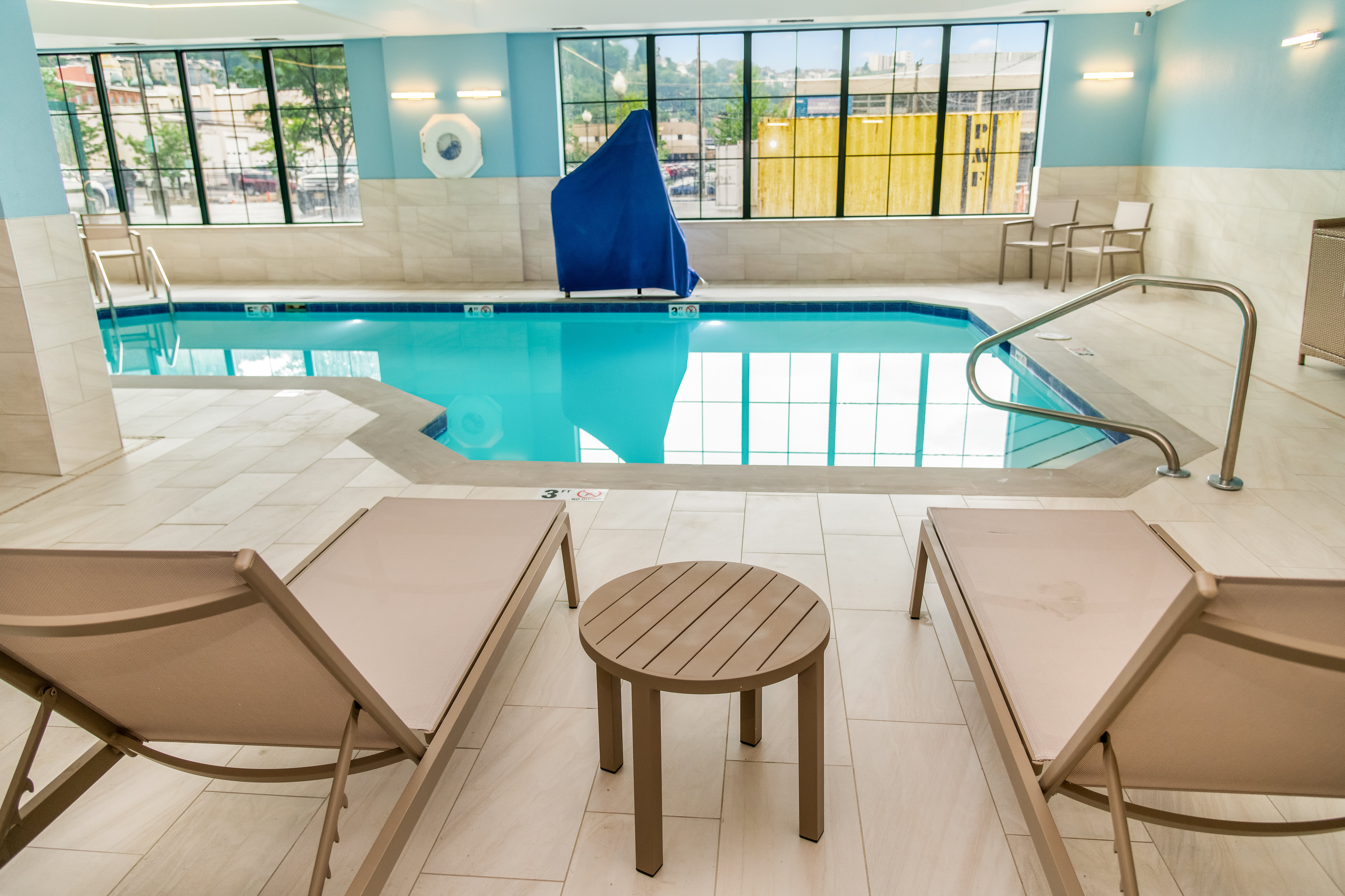 Holiday Inn Express Hotel Suites Pittsburgh South Side 29/67