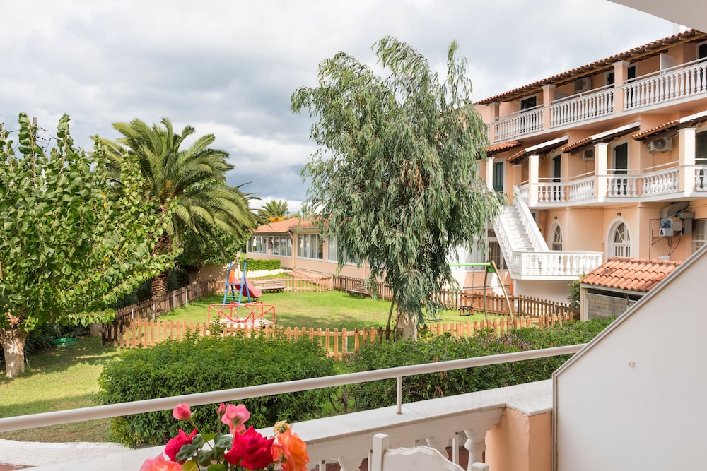 Alkyon Hotel Corfu 8/50