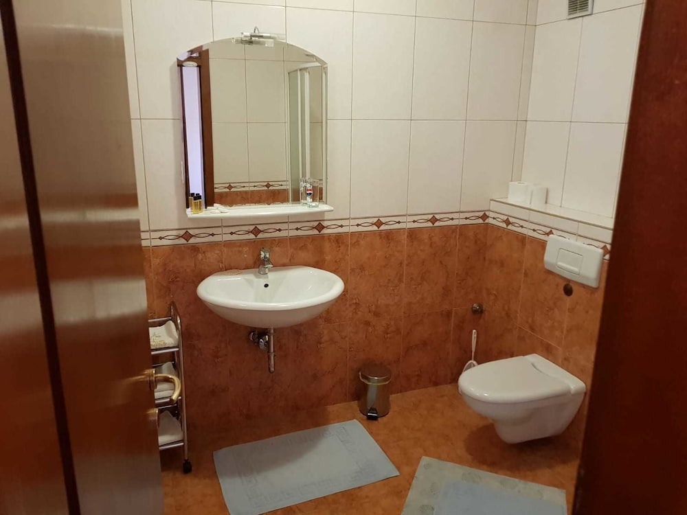 Hotel Maxi 18/21