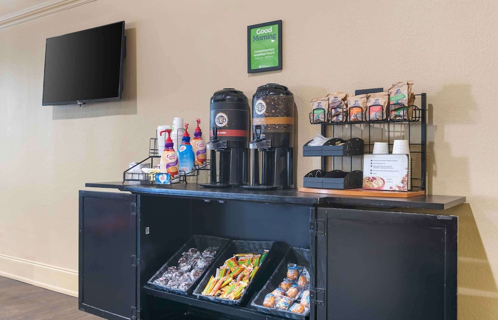 Extended Stay America - Atlanta - Gwinnett Place 32/42