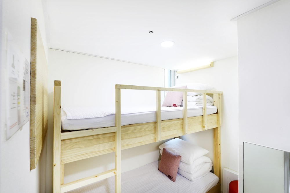 Myeongdong Stay7 28/50