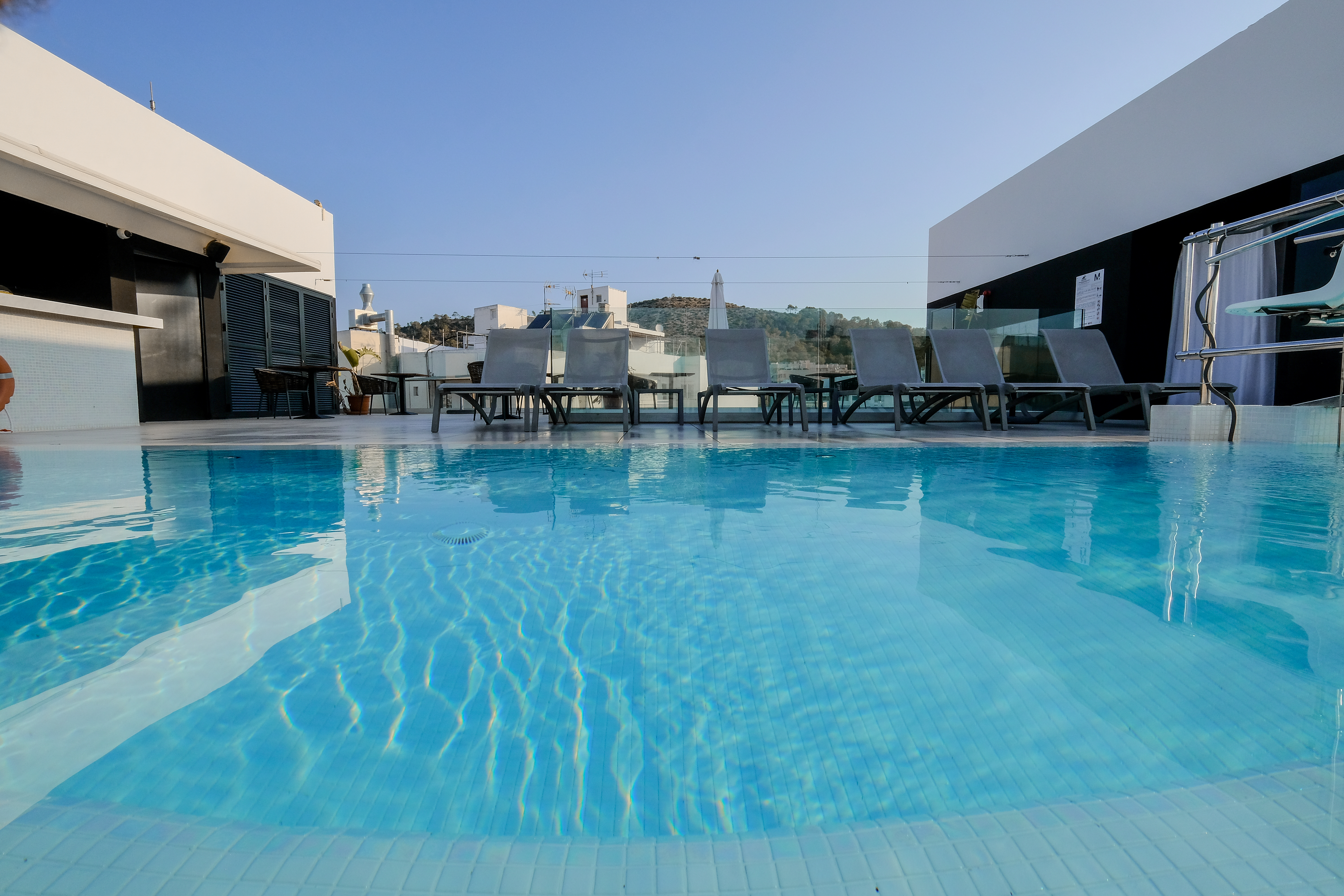 AzuLine Hotel M 39/42