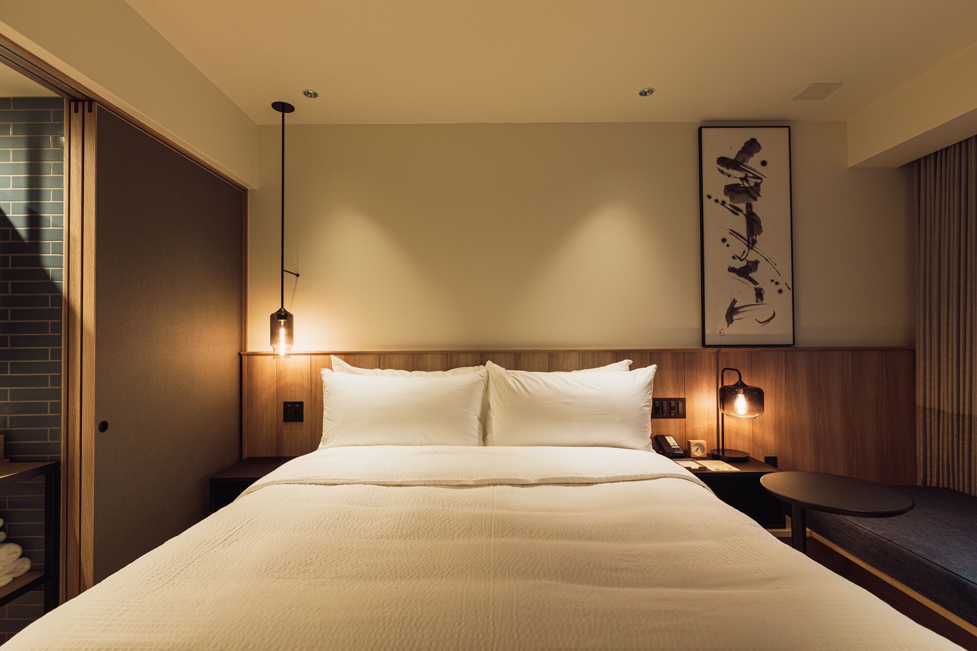 Standard, King Bed