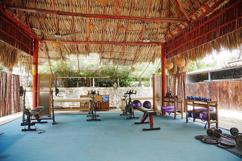 HOTEL ISLA REAL 27/48