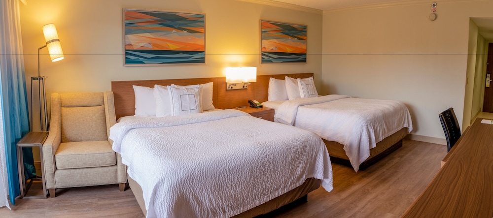 Courtyard By Marriott Naples 13/50