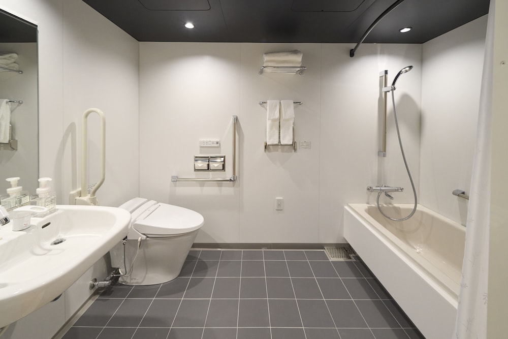 Hotel Resol Trinity Naha 48/50