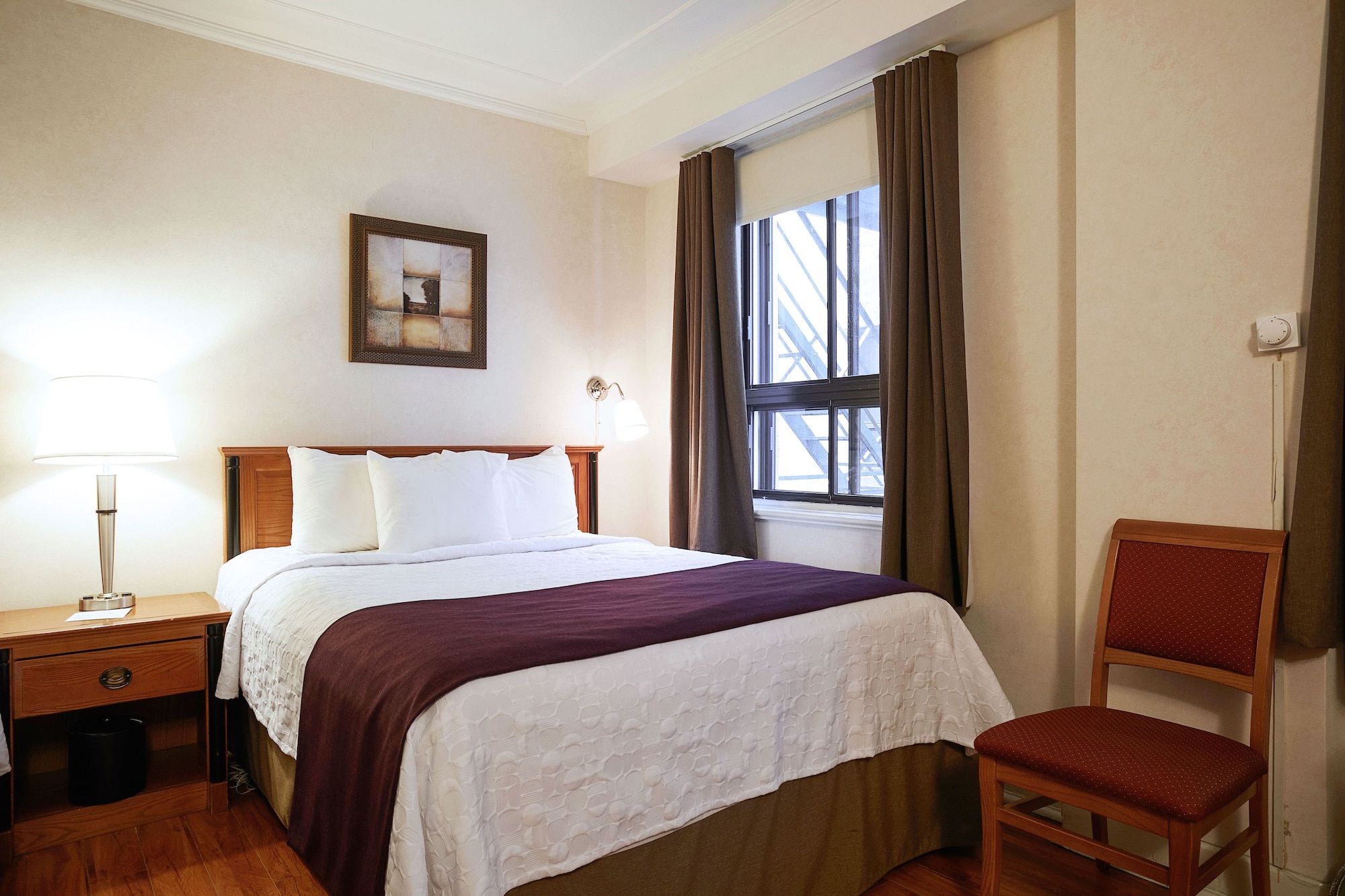 SUPERIOR, 2 DOUBLE BEDS