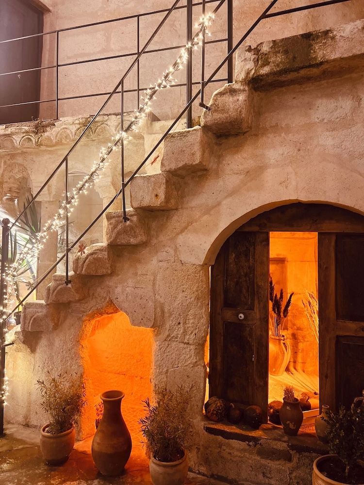 Roca Cappadocia 20/50