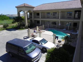 Boca Chica Inn Suites Brownsville 10/23
