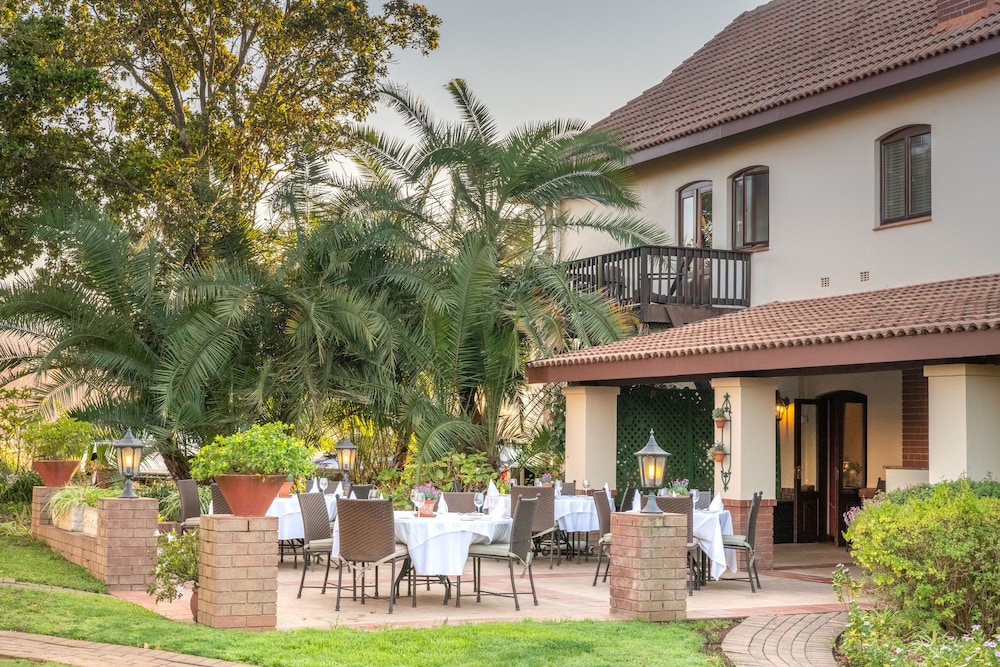Olivers Restaurant And Lodge 67/71