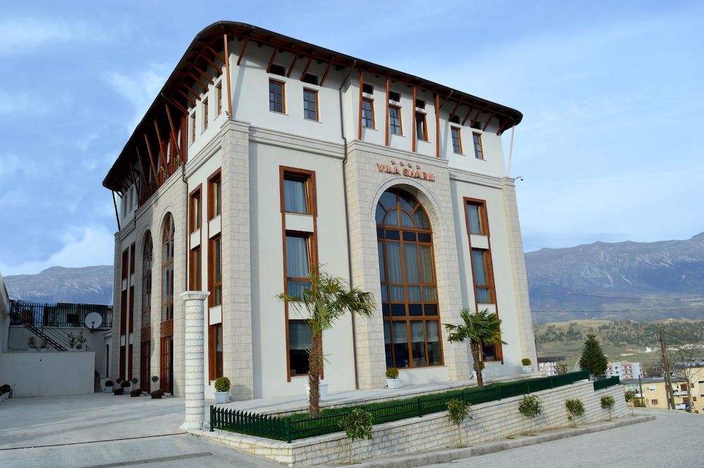 Hotel Vila Sharm in GJIROKASTER