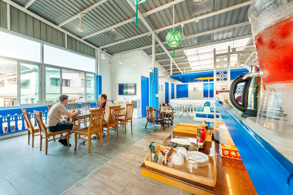 Ama Hostel Bangkok 57/77