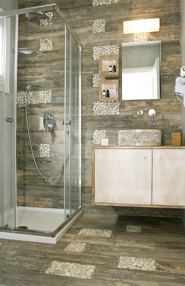 Anatoli Luxury Studios & Suites 6/50