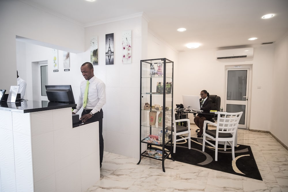 Sh Boutique Hotel 30/50