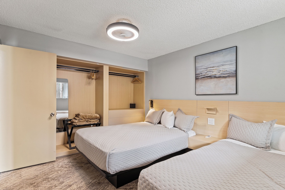 Interurban Suites Hotel, a Dazzler Select by Wyndham 26/69
