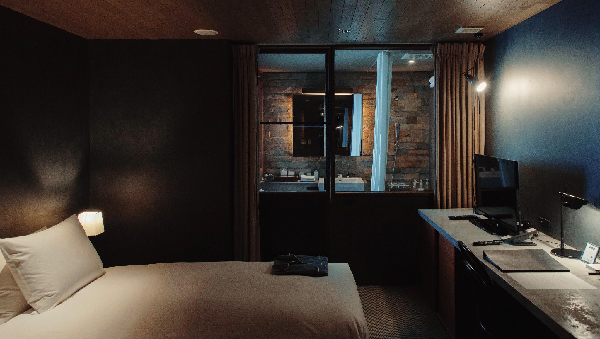 Standard, Twin Beds, No View