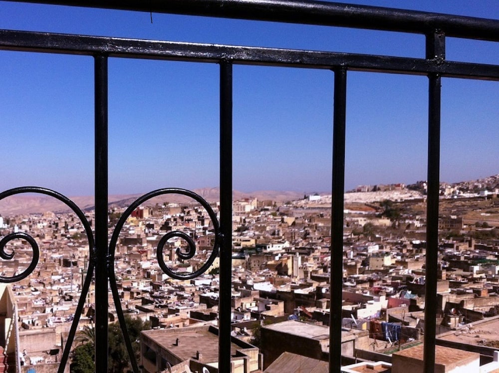 Riad Letchina 39/50