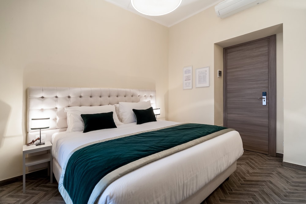 Foro Romano Luxury Suites 10/51