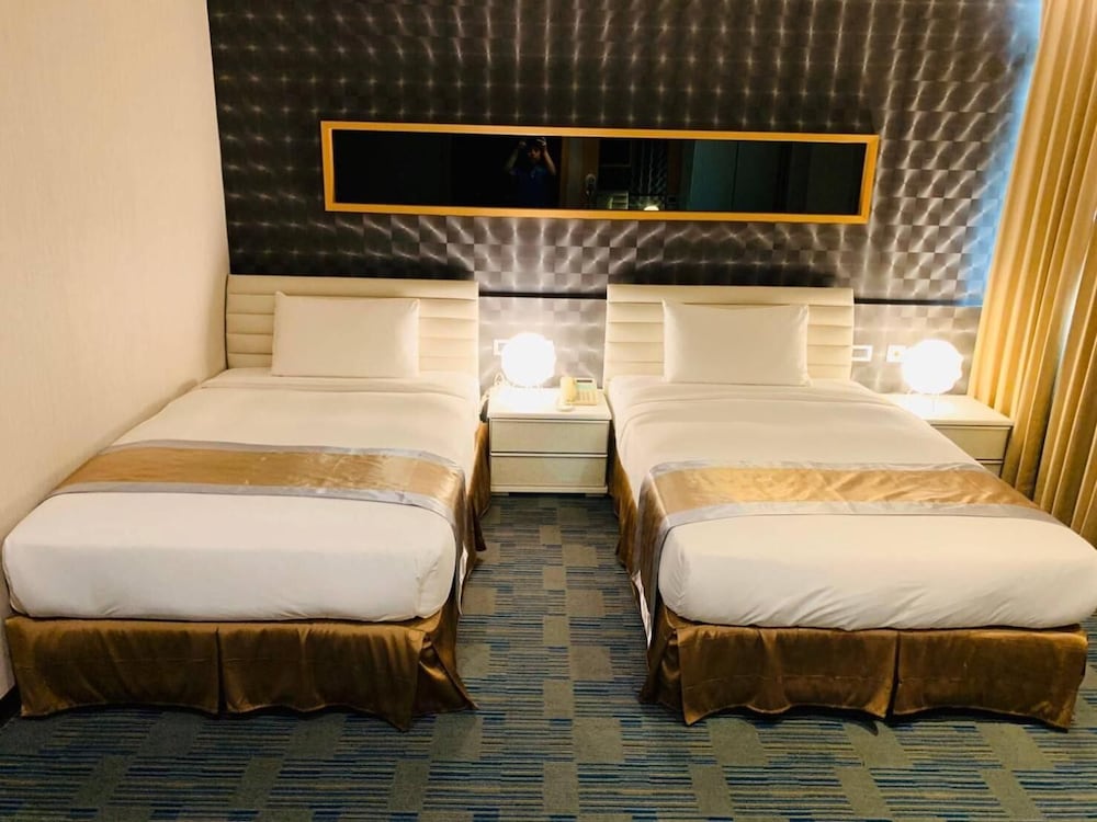 Kai Shen Sinsu Hotel 35/55