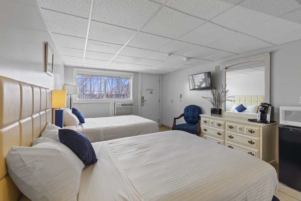 غرفة بسريرين مزدوجين بحوض جاكوزي، Mt Royal Motel 2/6