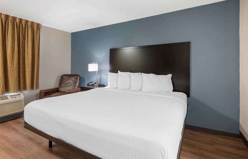 Extended Stay America Ft Wayne - South 11/34