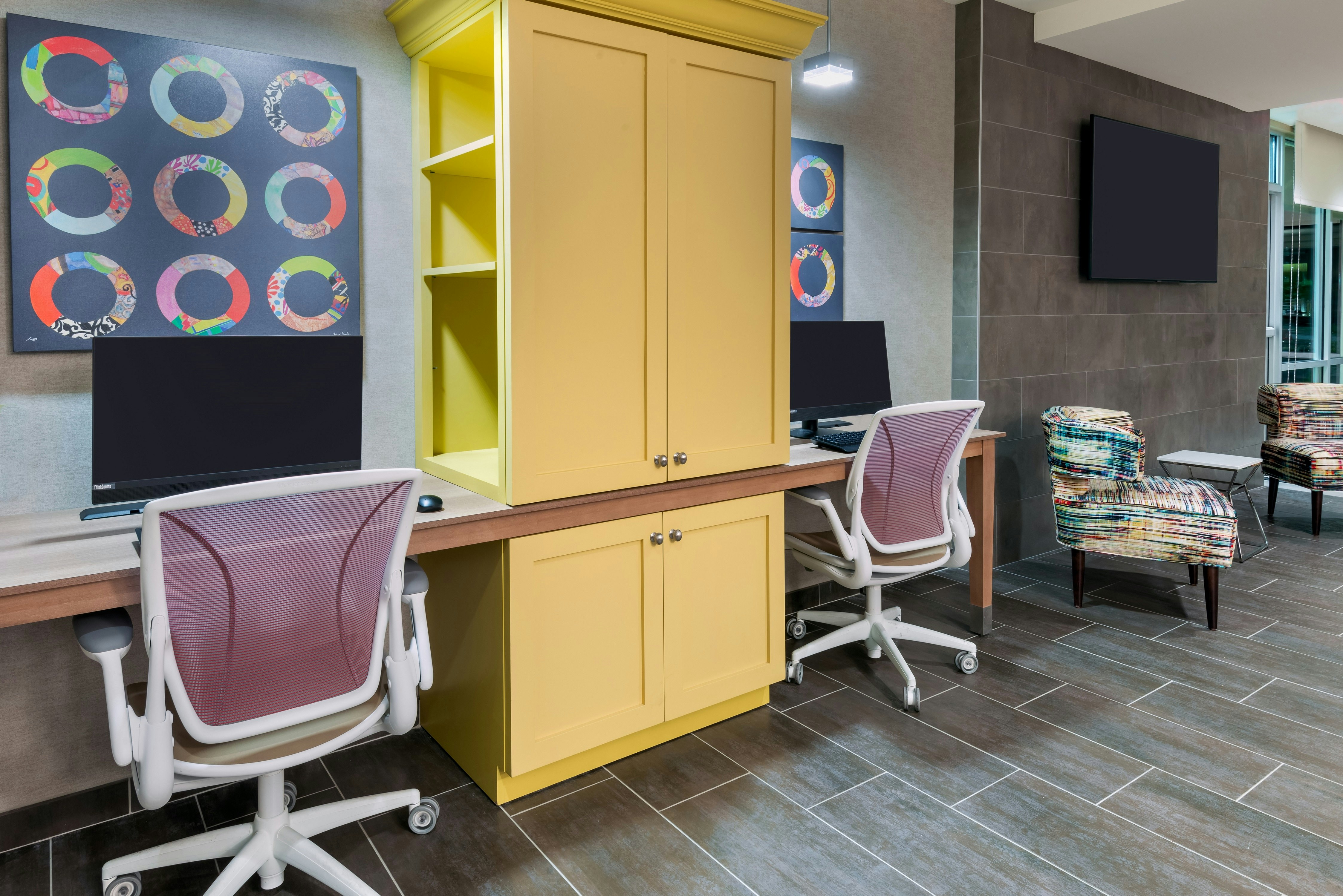 Home2 Suites By Hilton Orlando Near Universal 12/17