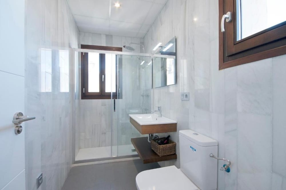 Habitat Suites Gran Via 17 62/65
