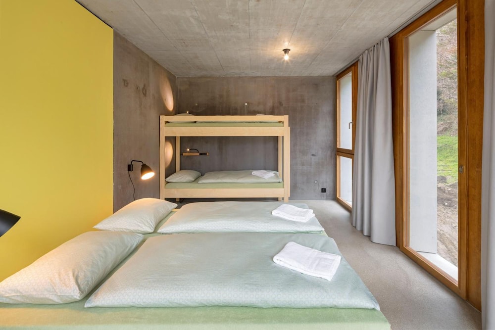 Youth Hostel Bern 9/57