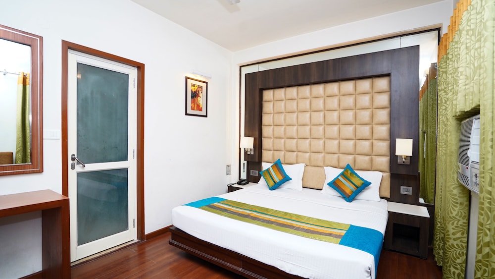 Pooja Palace 20/56