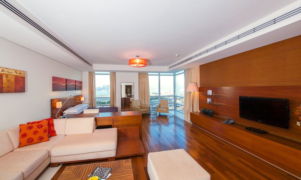 Fraser Suites Doha 72/100