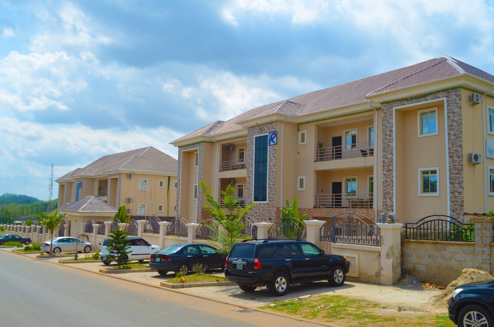 Residency Hotel Twin House 24/26